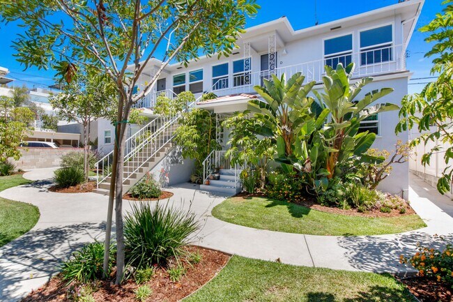 Building Photo - 1047 19th St