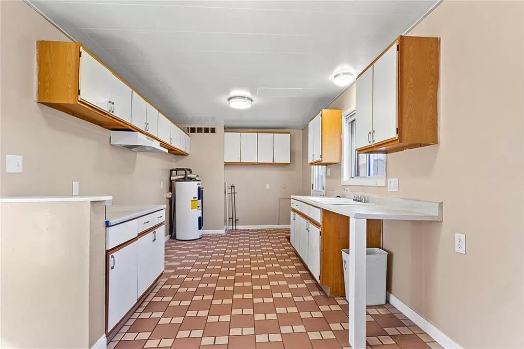 Building Photo - 1260 Farley Dr