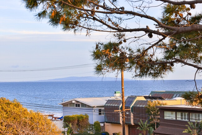 Ocean Views - 21513 Pacific Coast Hwy