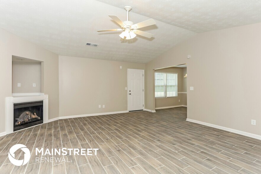 Building Photo - 645 Everlasting Way