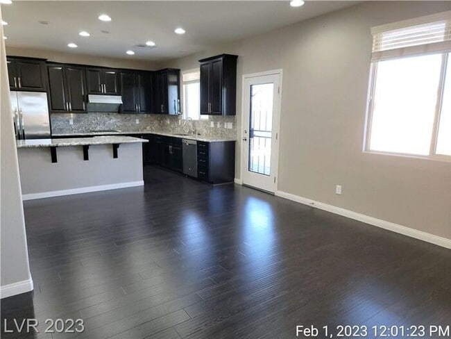 Building Photo - COMING SOON - Ready no later than Mid-March