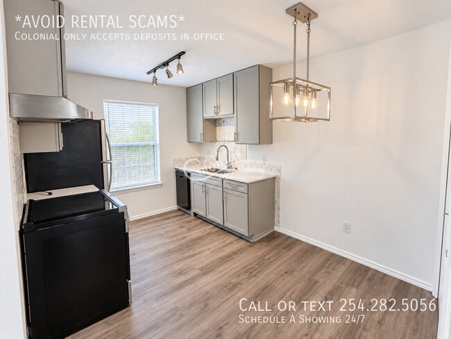 Building Photo - 5902 Greengate Dr