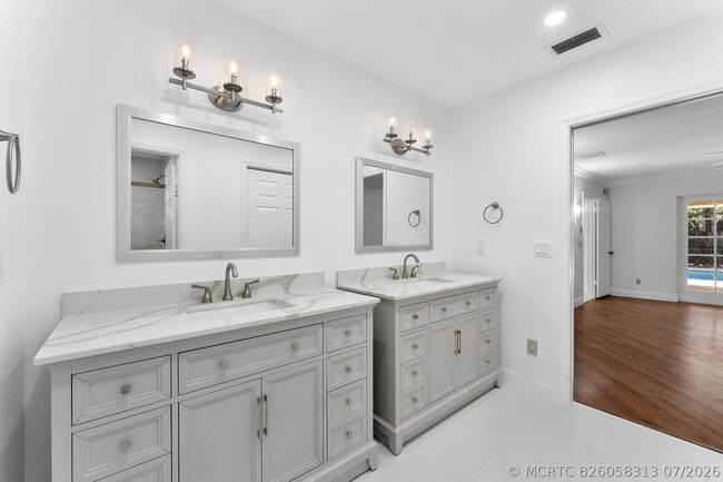Building Photo - 2244 Quail S Rdg