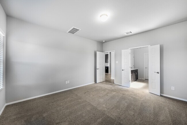 Building Photo - 311 Chesterfield Drive