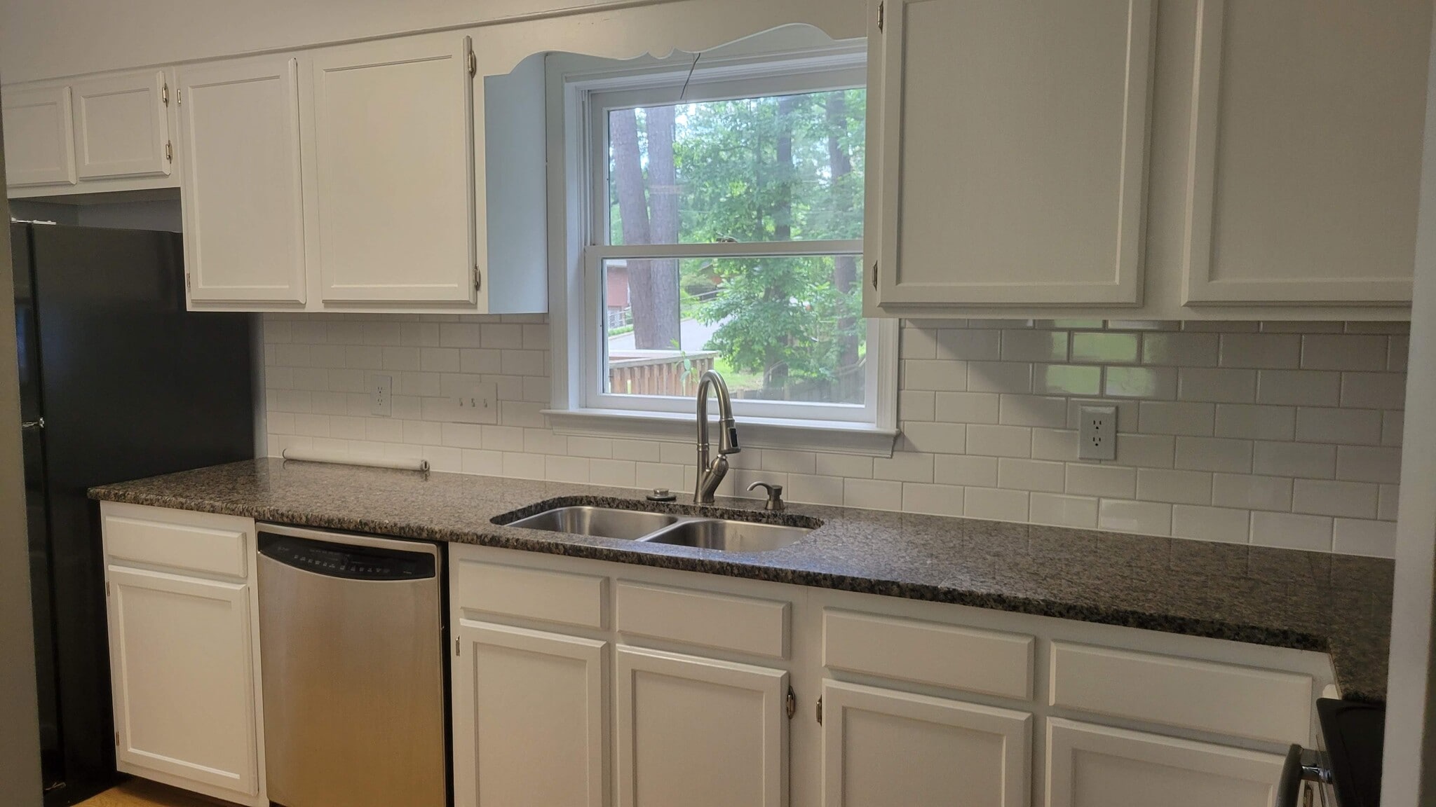 Updated galley kitchen - 3214 Lassiter St
