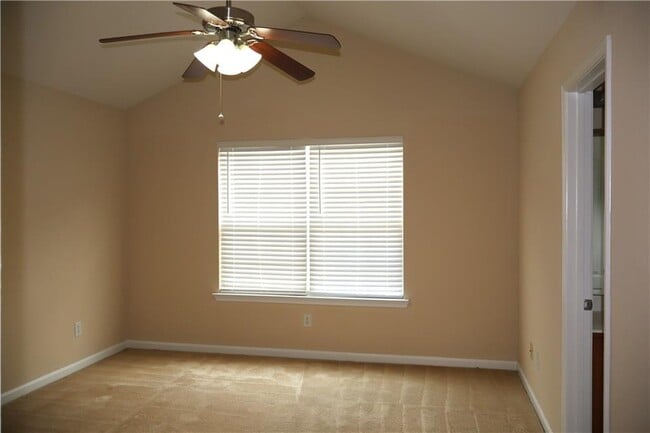 Building Photo - 1534 Rogers Preserve Rd