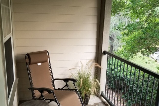 Guest Balcony2 - 237 SE 16th Ave