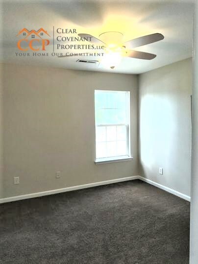 Building Photo - 8977 N Red Maple Cir