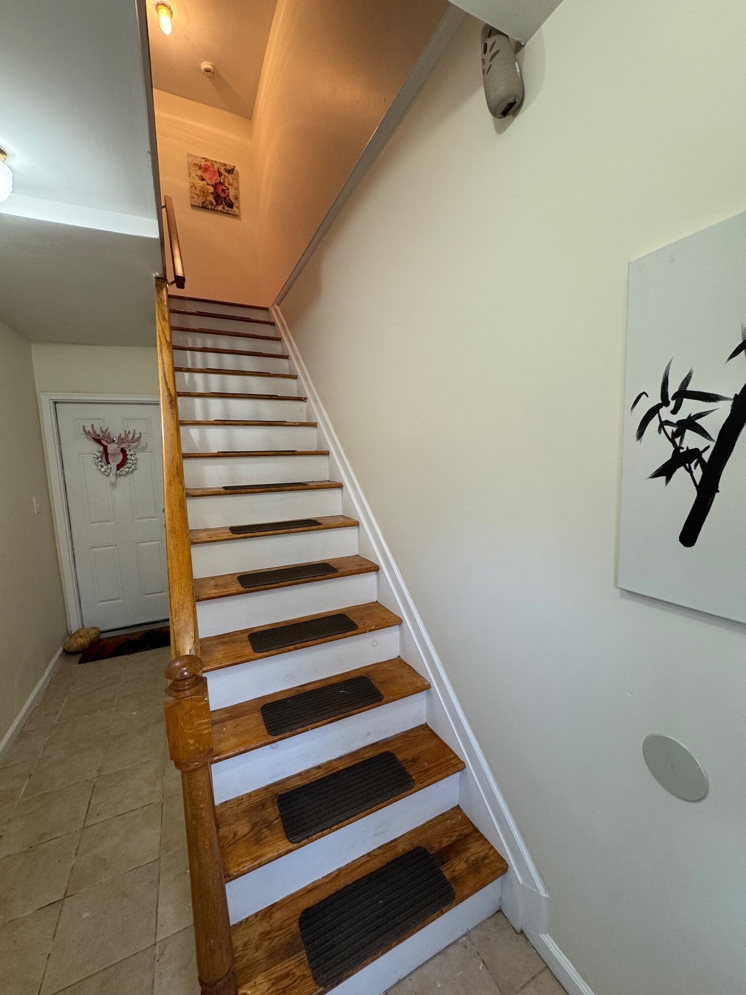 Building Photo - 31 Emory St