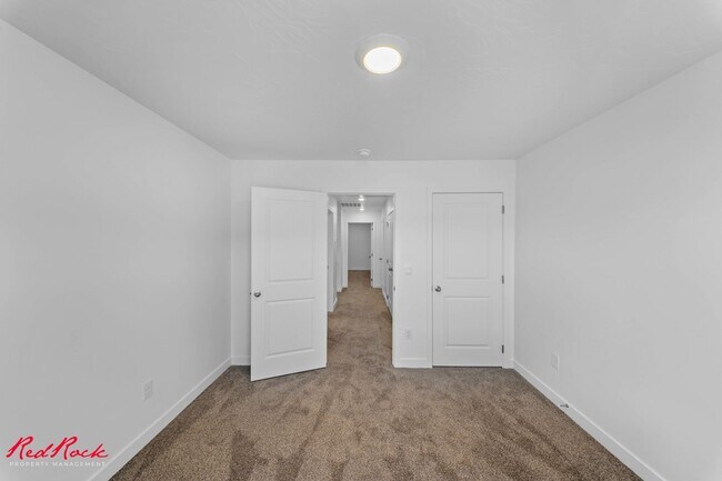 Building Photo - A Lovely 3 Bedroom Townhome designed for Elevated Living!