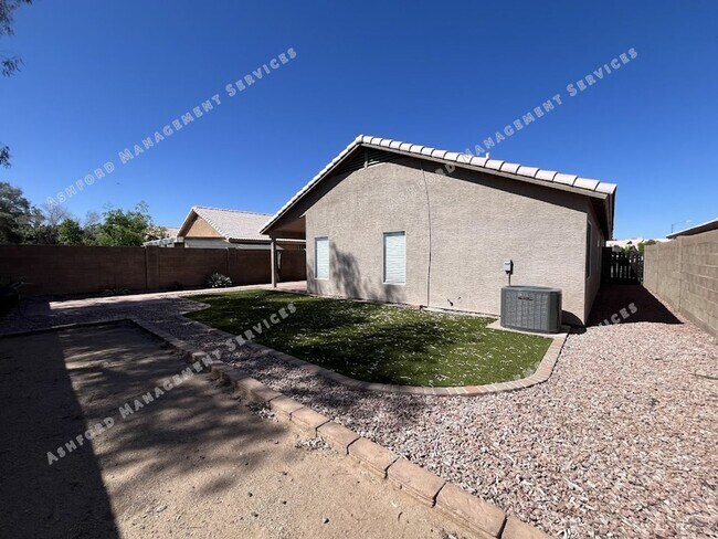 Building Photo - 16261 N 91st Dr