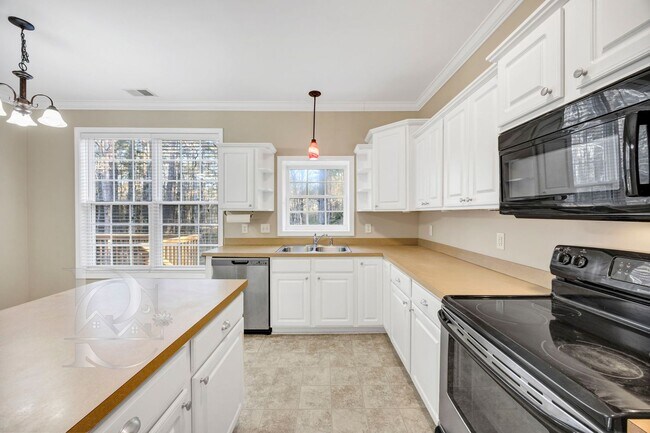 Building Photo - CHARMING HOME IN IRMO'S ASHFORD NEIGHBORHOOD