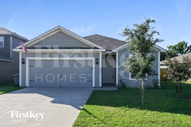 Building Photo - 14237 Stallion Ridge Dr