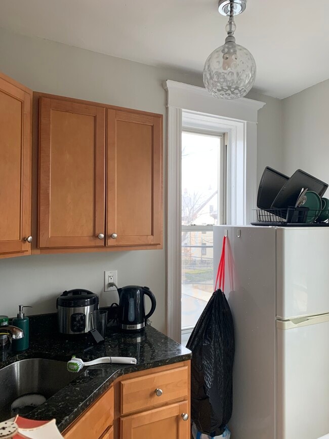 Building Photo - 11 Farrington Ave