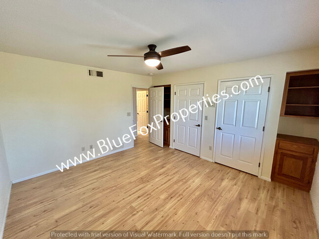 Building Photo - 4340 E Cerrada Del Charro