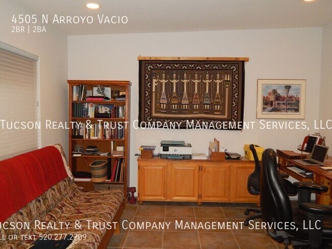 Building Photo - 4505 Arroyo Vacio