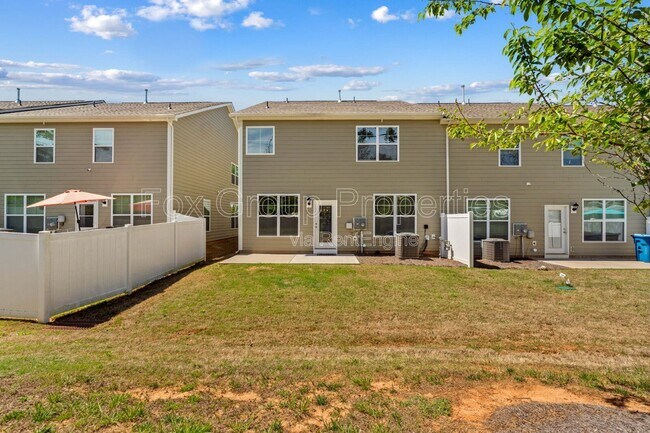 Building Photo - 4110 Steel Wy