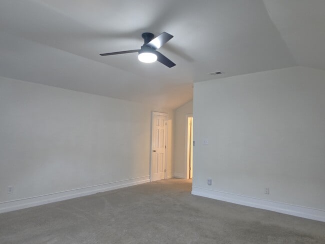 Building Photo - 1429 Stovall St