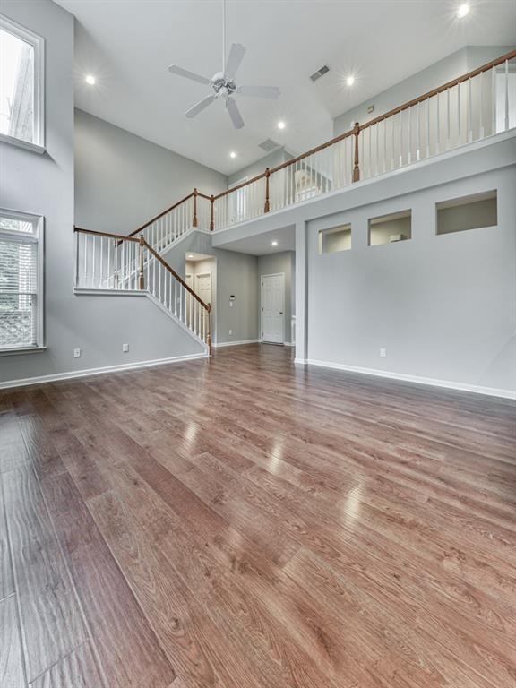 Building Photo - 408 Sixes Dr