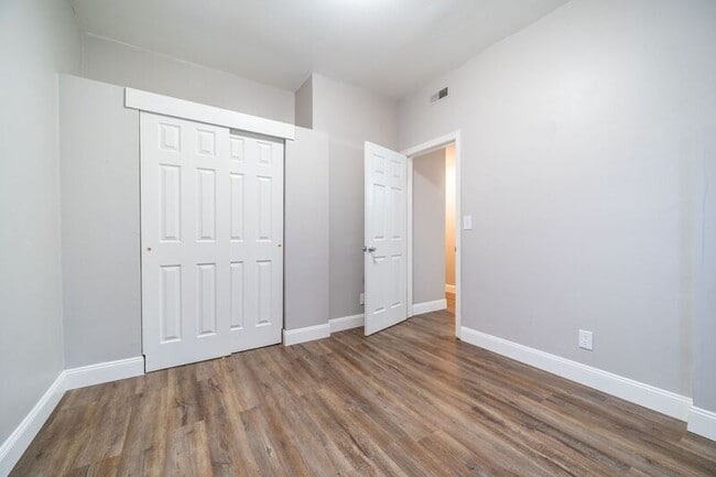 Building Photo - 3334 Maize Rd