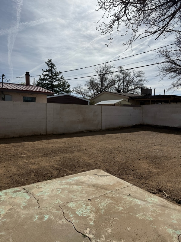 Building Photo - 11104 Indian School Rd NE