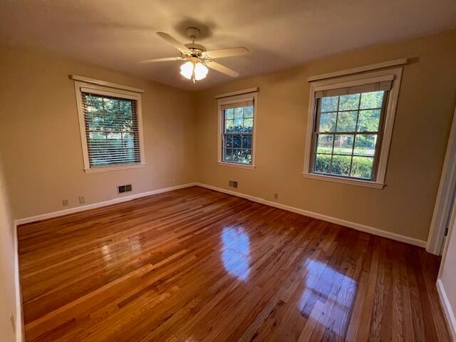 Building Photo - 1015 Williams Dr