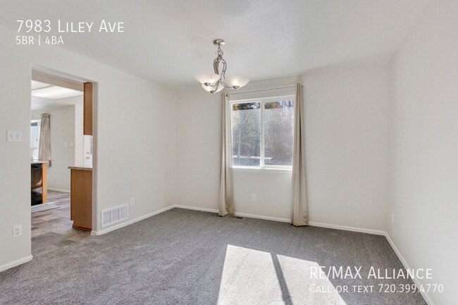Building Photo - 7983 Liley Ave