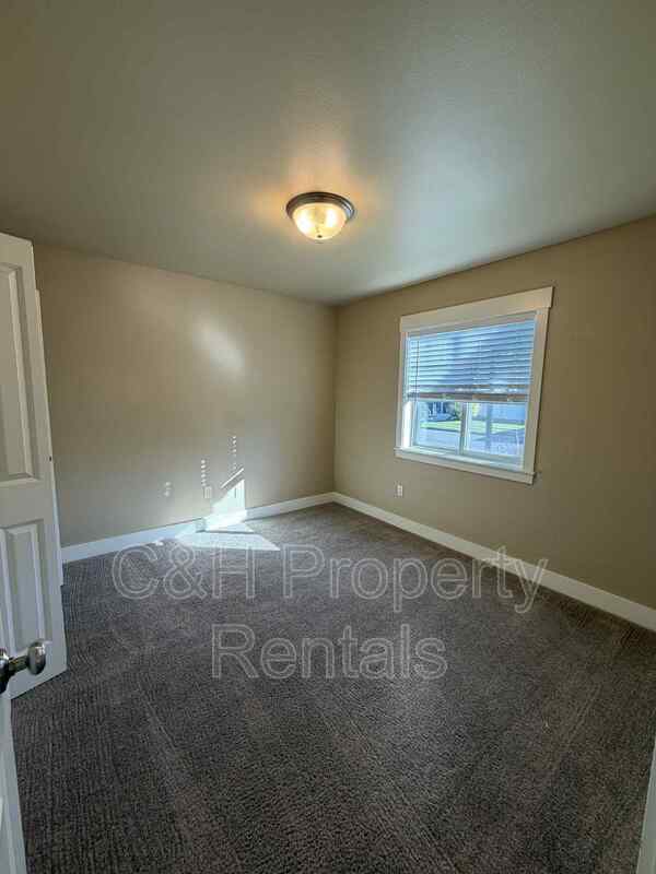 Building Photo - 1842 Stony Meadow Ln