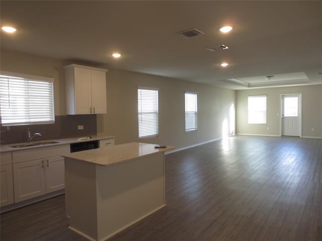 Building Photo - 4633 Benham Dr