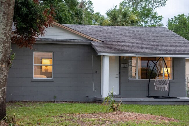 Building Photo - 123 Oconee St