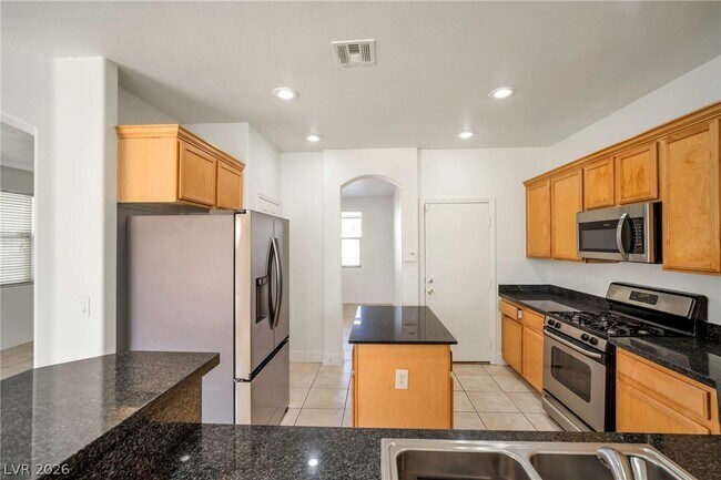 Building Photo - 9711 W Spinnaker Creek Ave