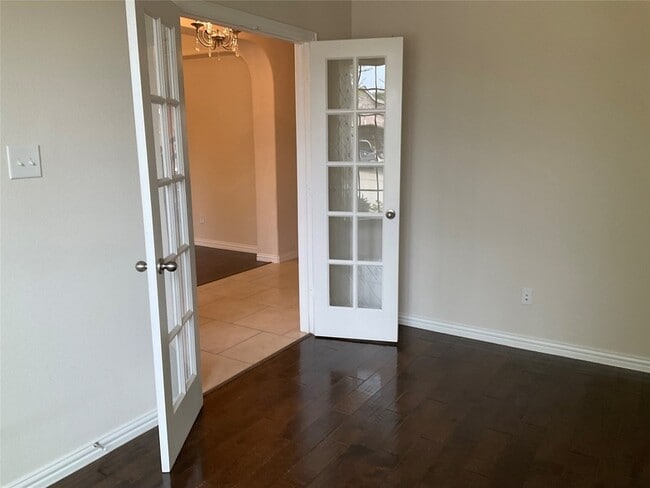 Building Photo - 3040 Seabrook Dr