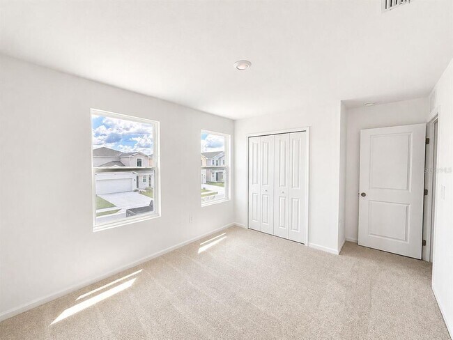 Building Photo - 6213 Botticella Blvd