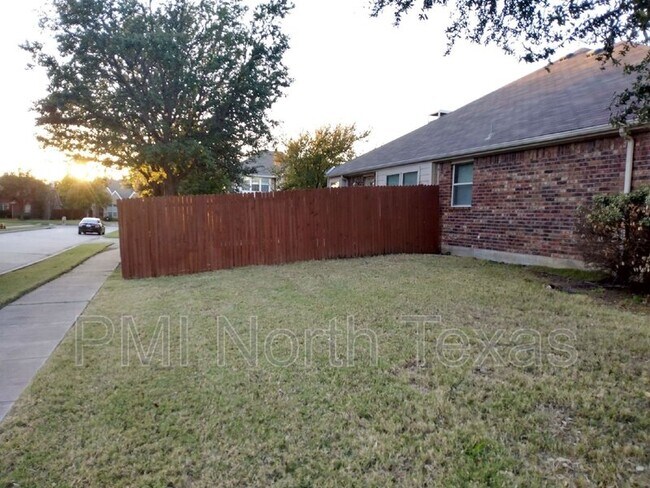 Building Photo - 12421 Bruschetta Dr