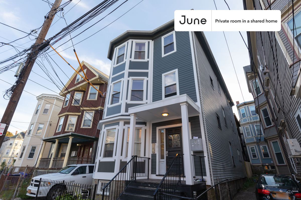 Building Photo - Room in Shared 4 bed/1 bath home in Mission Hill