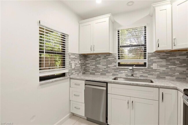 Building Photo - 1450 Green Valley Cir