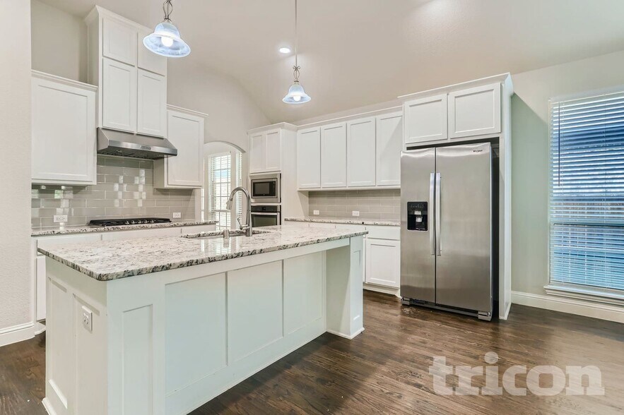 Building Photo - 401 Winehart St