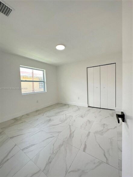 Building Photo - 1443 NW 34th St