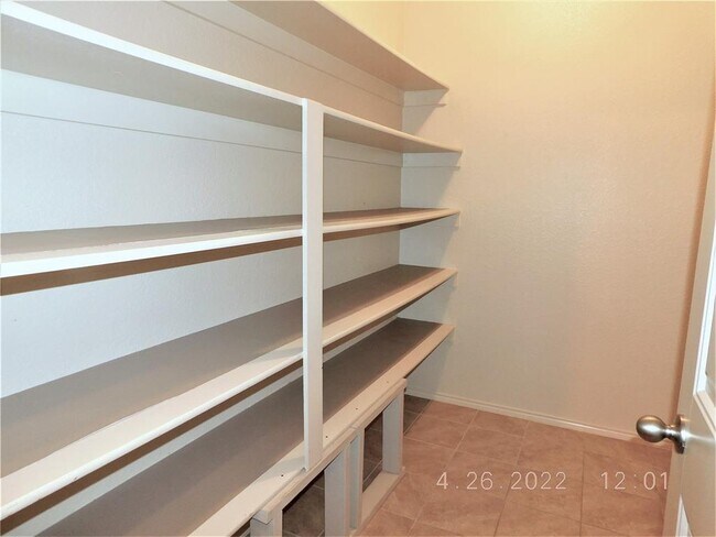 Building Photo - 4622 Cormorant Dr