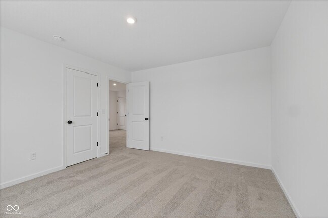 Building Photo - 16067 Meadow Frost Ct