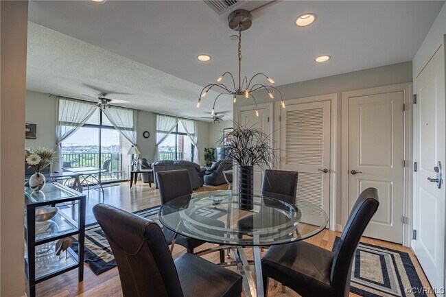 Building Photo - 1101 Haxall Point