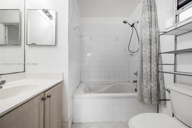 Building Photo - 8854 W Flagler St