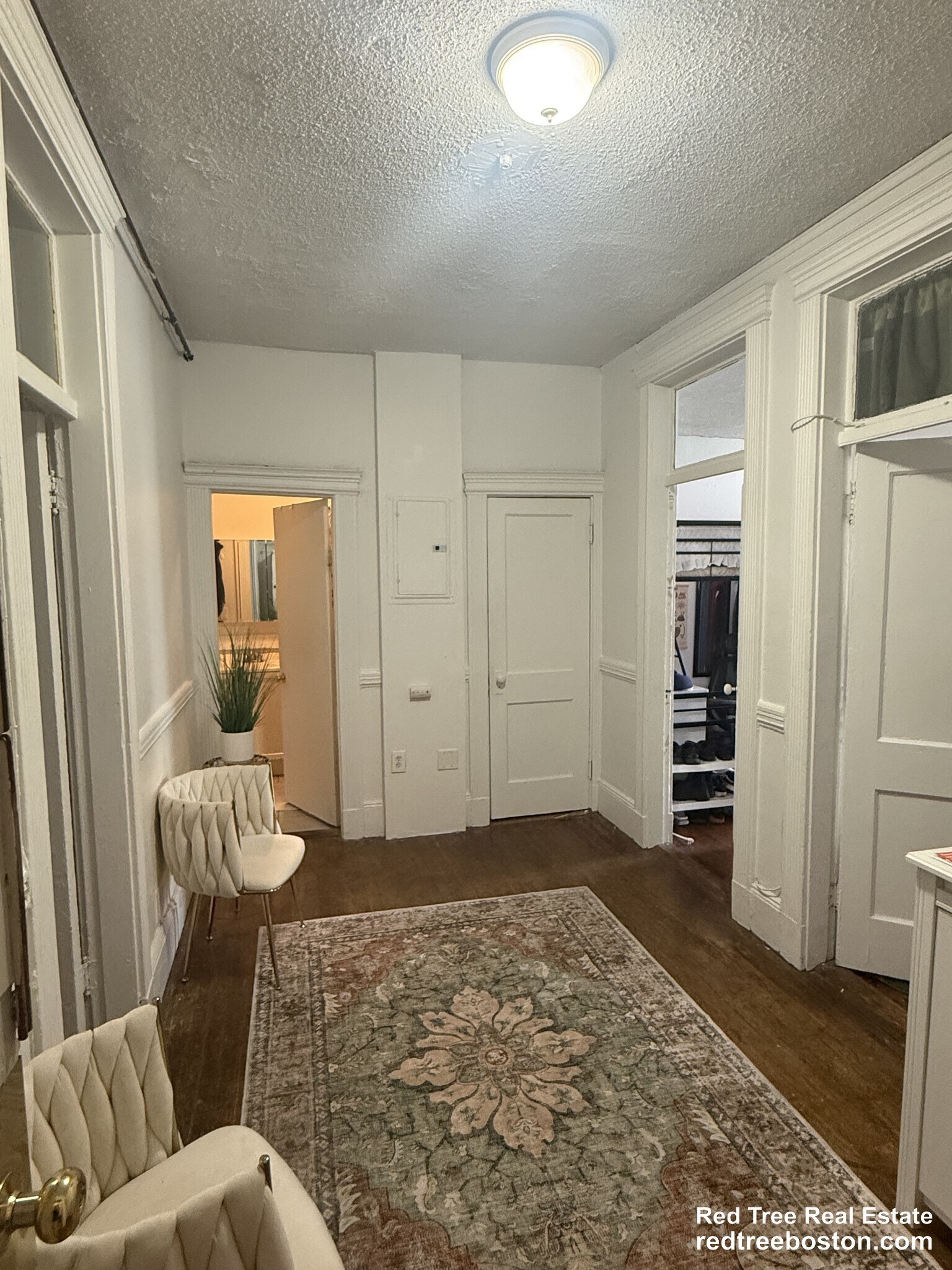 Building Photo - 238 Hemenway St