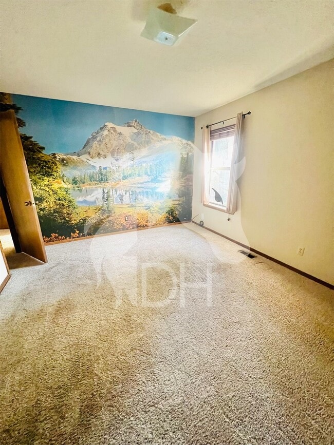 Building Photo - **Charming 2-Bedroom Condo in Enid, OK!**