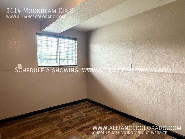 Building Photo - 3114 Moonbeam Cir S