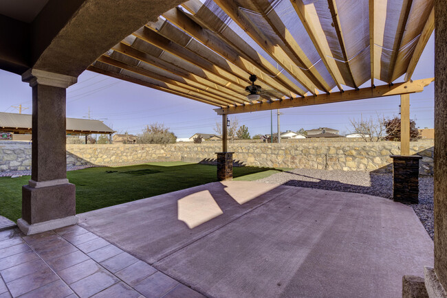 Building Photo - 3138 Fox Grove