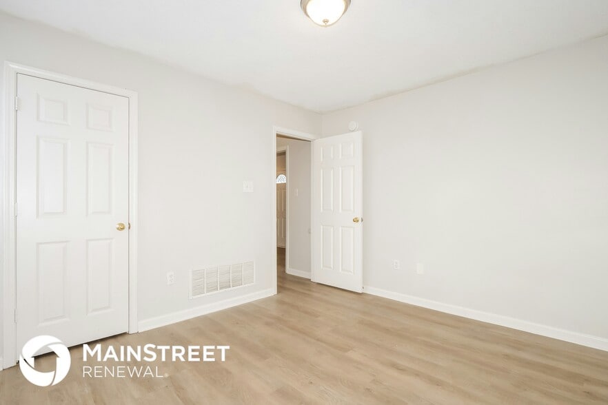 Building Photo - 5593 Casey Ln