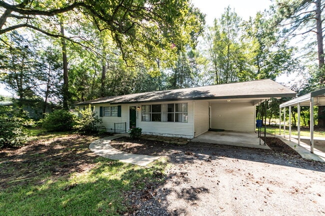 Building Photo - 1521 Juniper St