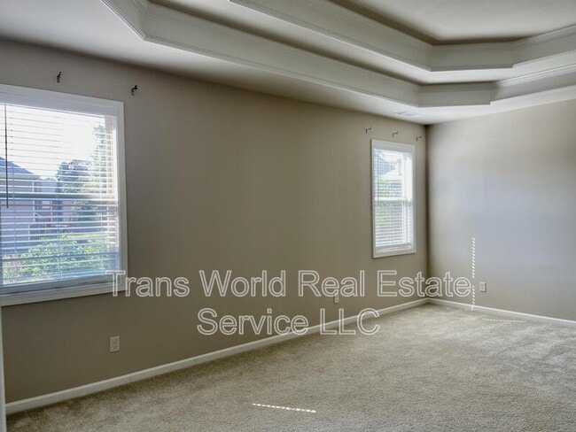 Building Photo - 7531 Silk Tree Pointe