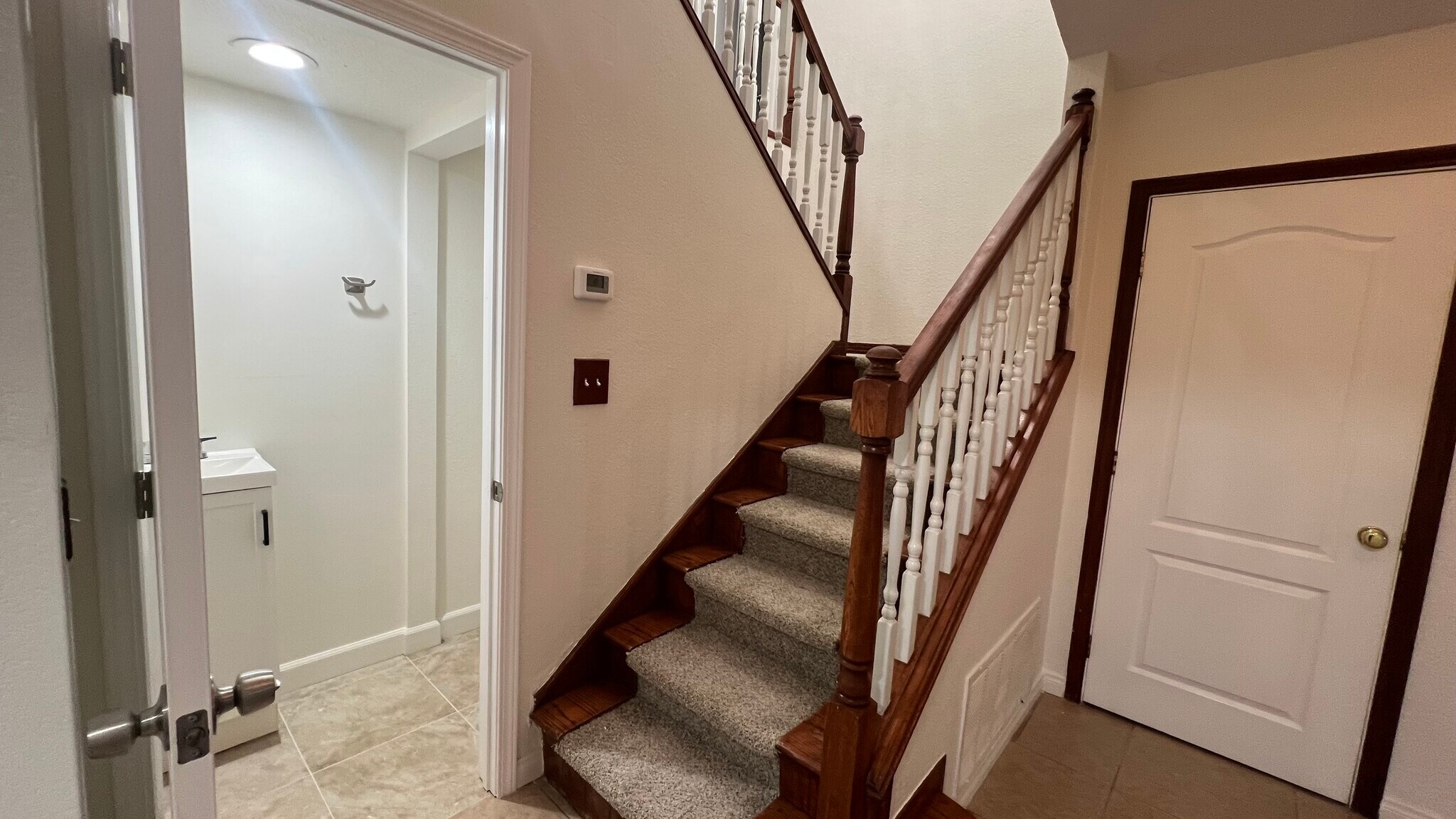 Building Photo - 38238 La Loma Ave